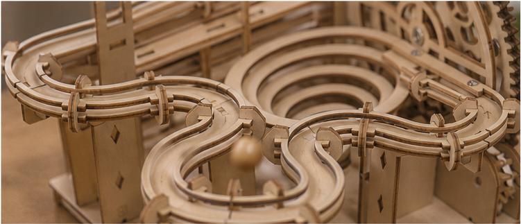 Circuit à billes en bois mécanique - vue 10