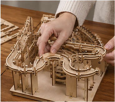 Circuit à billes en bois mécanique - vue 4